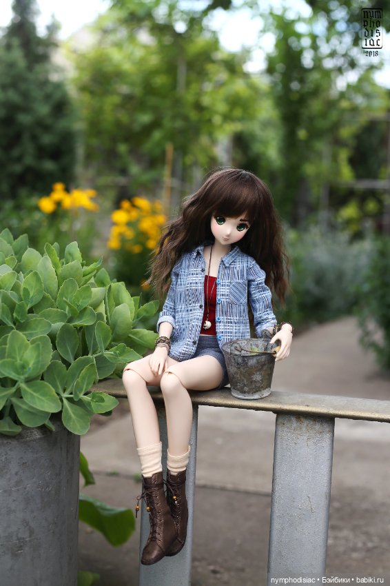 Садово-огородные дела Одри (Smart Doll Julia) (фото 7)