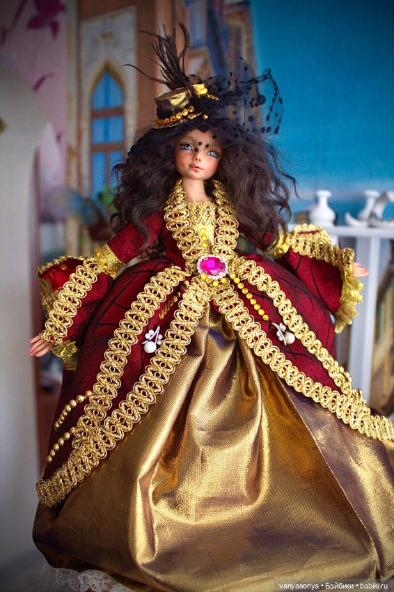 Оцените авторскую куколку Инны Шварцман (фото 3)
