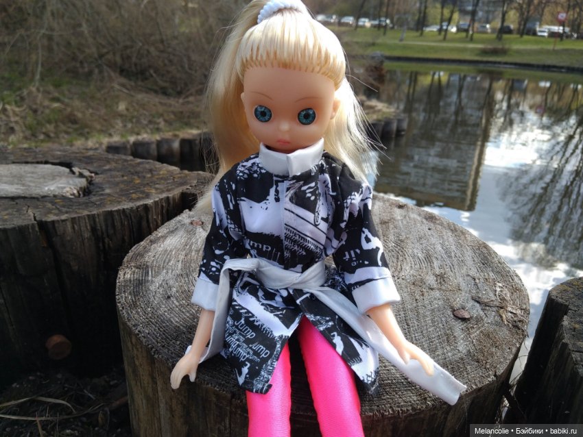 Очень глазастая девочка (Барбара "Пластмастер") (фото 2)