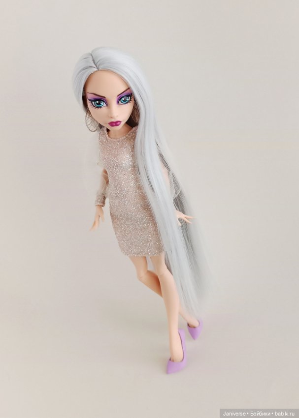 Старшие монстро дивы, моя Бладгуд (фото 4)