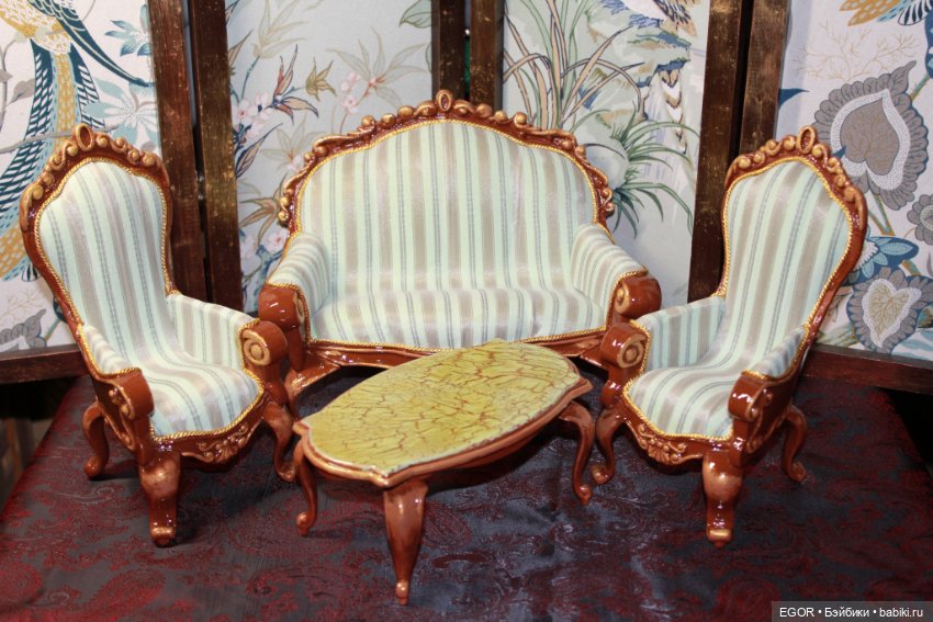 Фисташковый десерт в молочном шоколаде