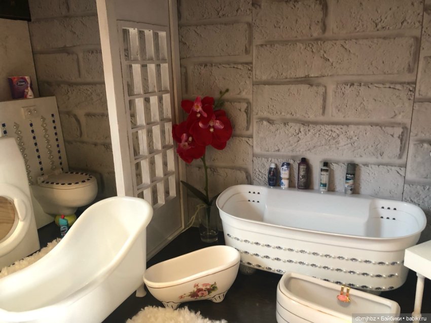 Создаем кукольные комнаты