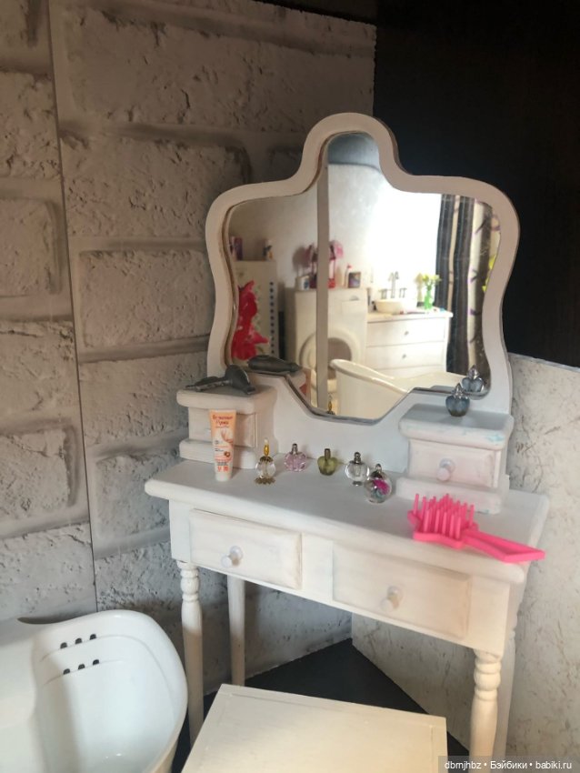 Создаем кукольные комнаты