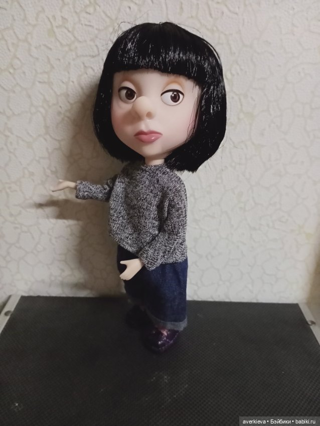 Элеонора... Нора — Кукла Эдна Мод (Edna Mode): Суперсемейка (The Incredibles) (фото 6)