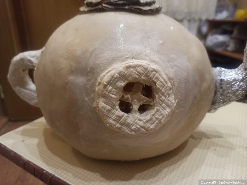 Домик на клумбу — Авторские игрушки из разных материалов: синельная проволока (фото 8)