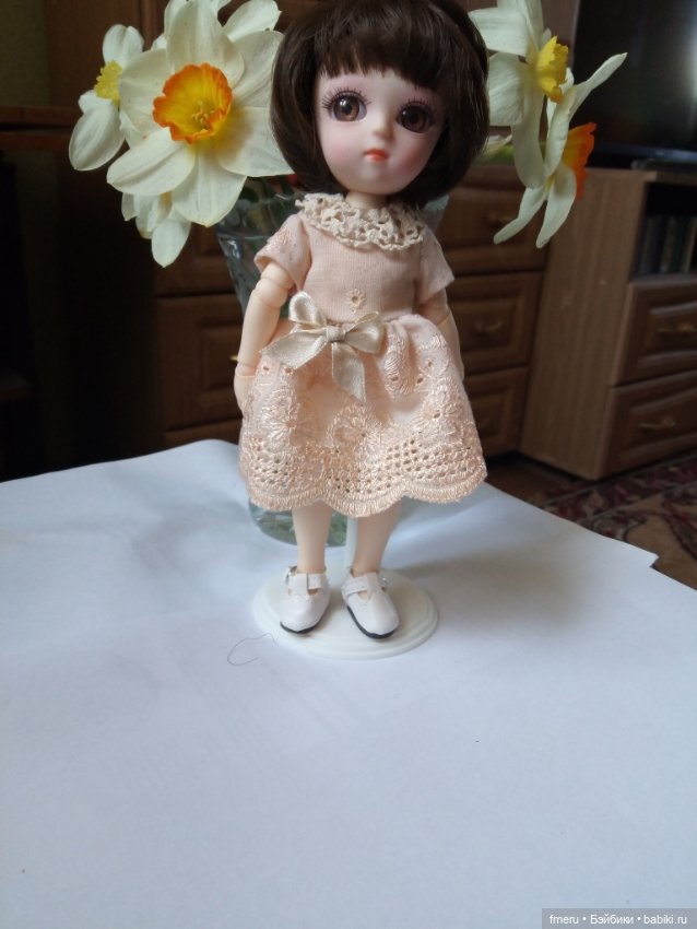 Хотела написать топик про платье, а получается про куклу (фото 2)