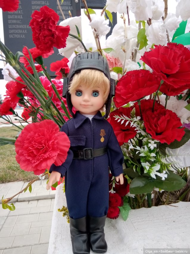 С Днём Великой Победы — Российские куклы Весна (фото 5)