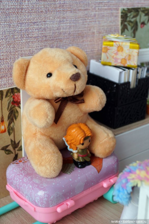 Спальня для Рапунцель — Румбоксы и кукольные интерьеры: фото (фото 8)