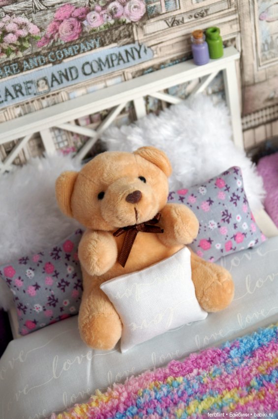 Спальня для Рапунцель — Румбоксы и кукольные интерьеры: фото (фото 9)