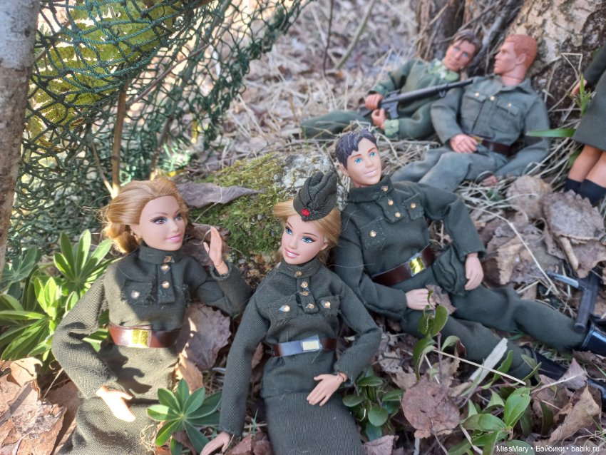 С Днем Победы — Куклы Barbie (Барби): Looks