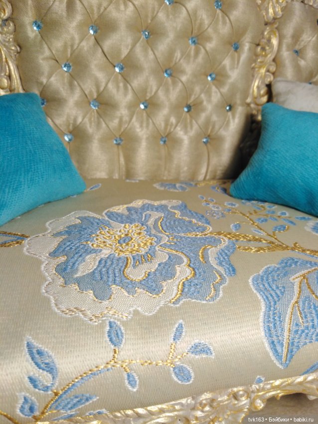 Диван для кукол — Авторские игрушки ручной работы: Тедди (фото 2)