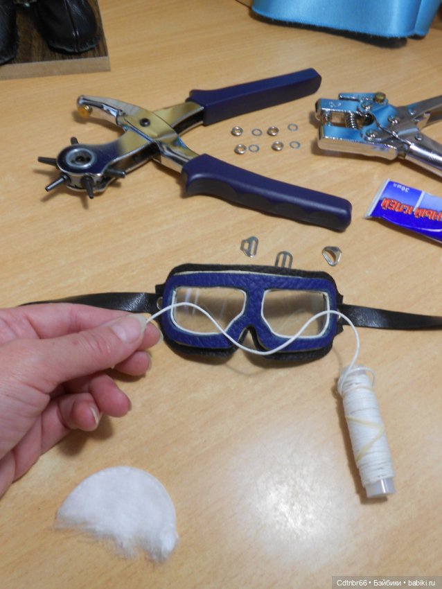 Спасибо всем за оценку моей работы. И... МК: "Очки для лётчика"