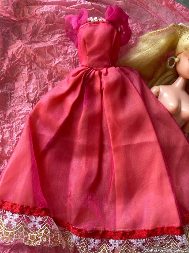 Прошу помощи в опознании кукол и платья (фото 4)
