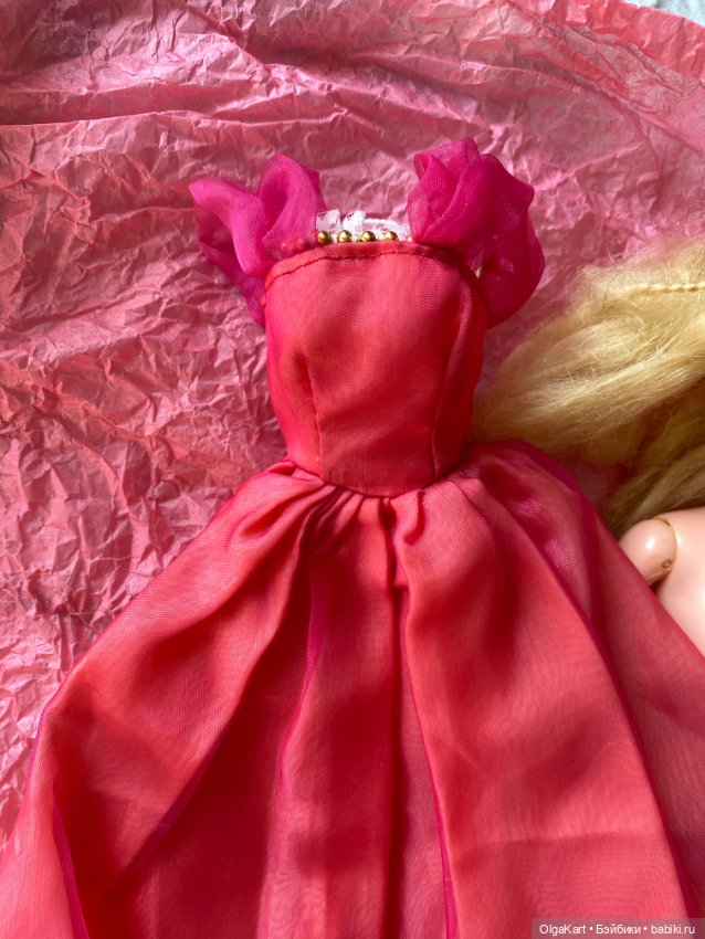 Прошу помощи в опознании кукол и платья (фото 2)