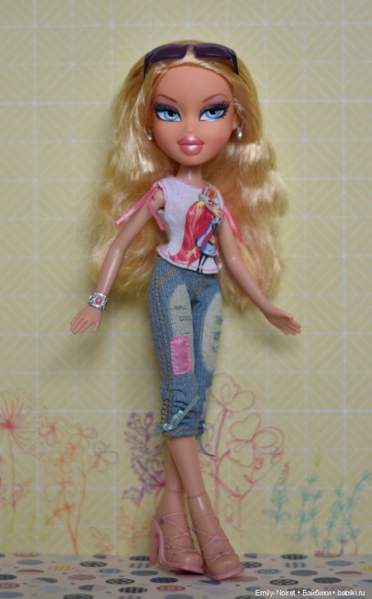 Показ мод куколок Братц — Куклы Bratz (Братц) и Moxie Girlz: MGA (фото 4)