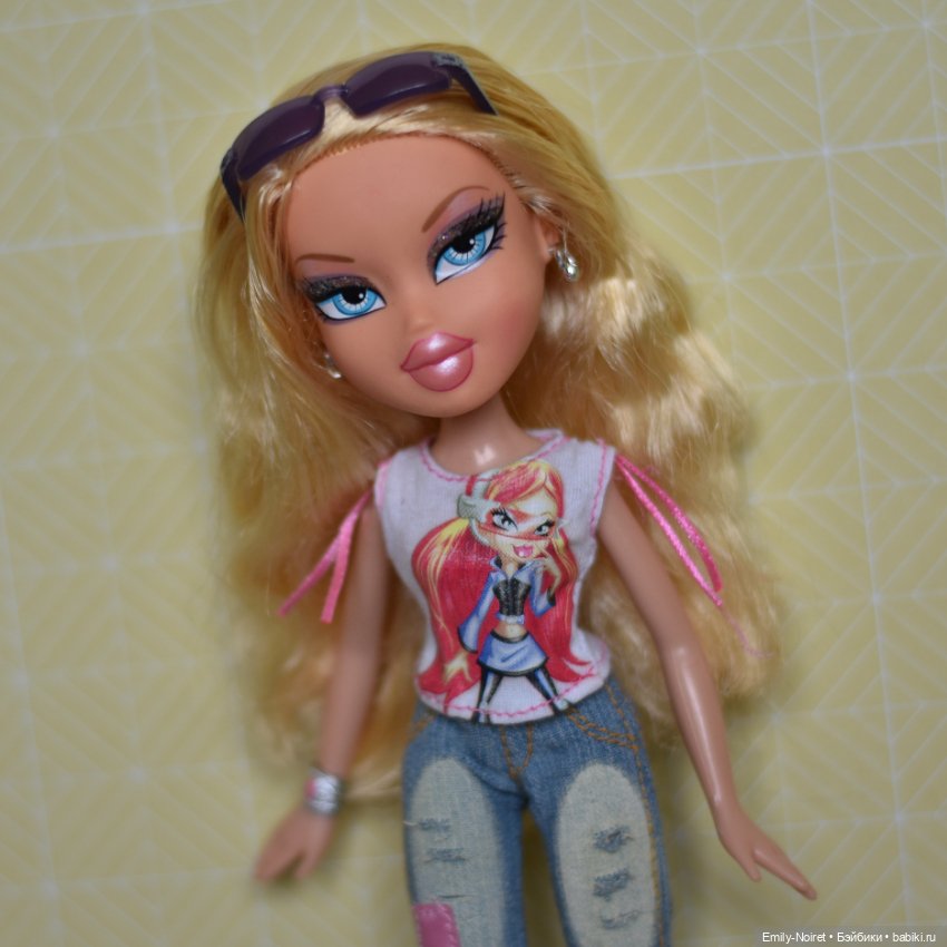 Показ мод куколок Братц — Куклы Bratz (Братц) и Moxie Girlz: MGA (фото 5)