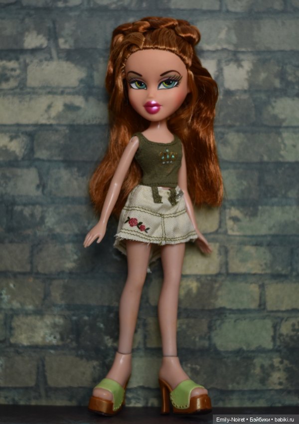 Показ мод куколок Братц — Куклы Bratz (Братц) и Moxie Girlz: MGA (фото 7)