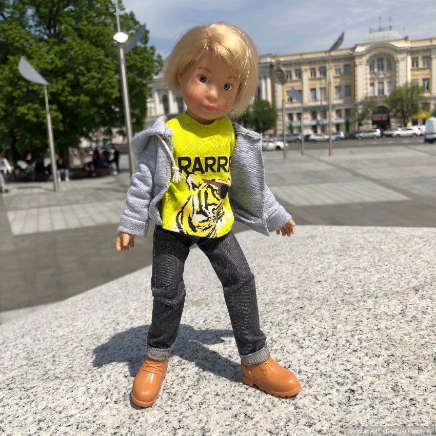 Мишка приглашает на прогулку