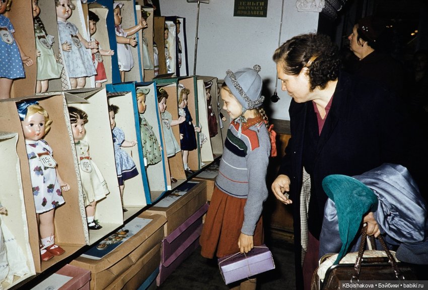 Куклы на снимках американского фотографа и журналиста Харрисона Формана (фото 5)