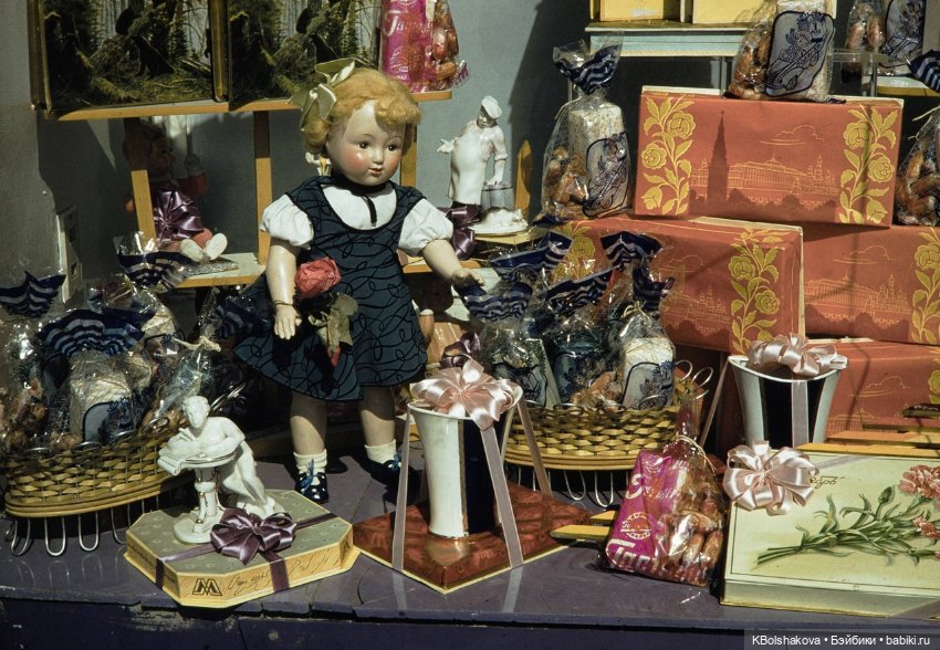 Куклы на снимках американского фотографа и журналиста Харрисона Формана