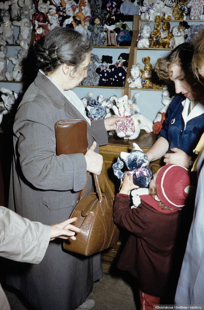 Куклы на снимках американского фотографа и журналиста Харрисона Формана (фото 3)