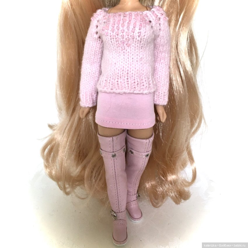 Одежда и обувь для Блайз из натуральной кожи