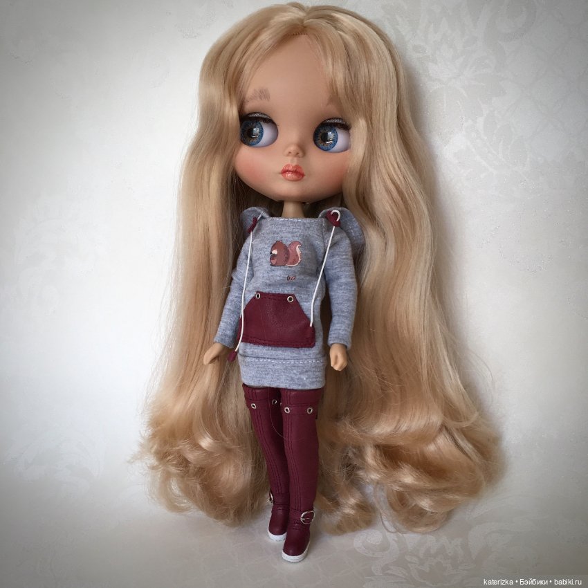 Одежда и обувь для Блайз из натуральной кожи