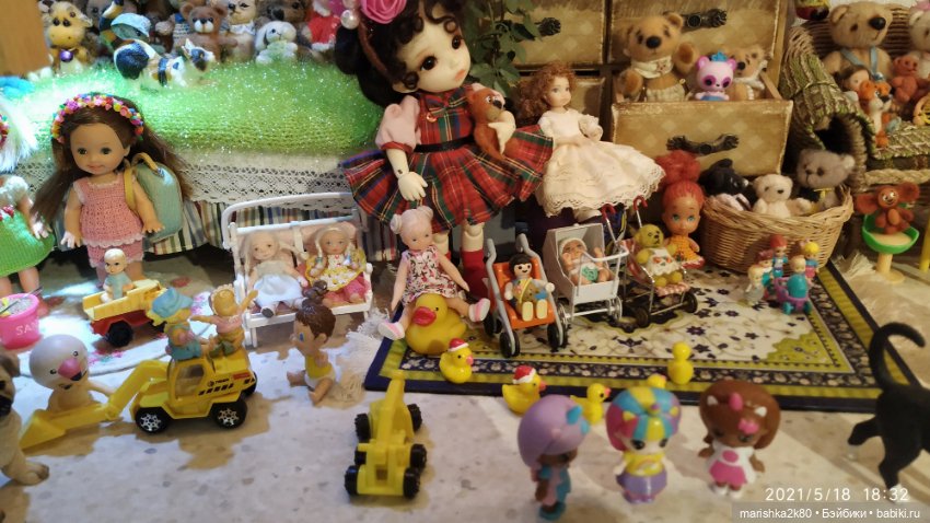 Полка на кухне — Домашние коллекции кукол: фото собраний