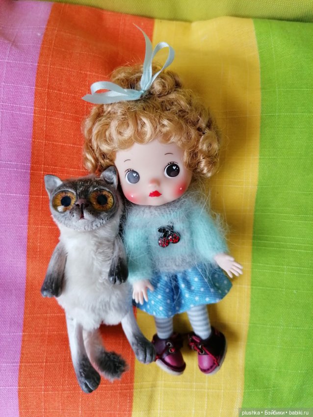 Малышка с золотыми кудряшками. Куколка mini cherry от PeachFace (фото 9)