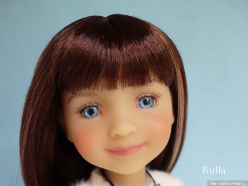 Camille, Ruby Red Fashion Friends