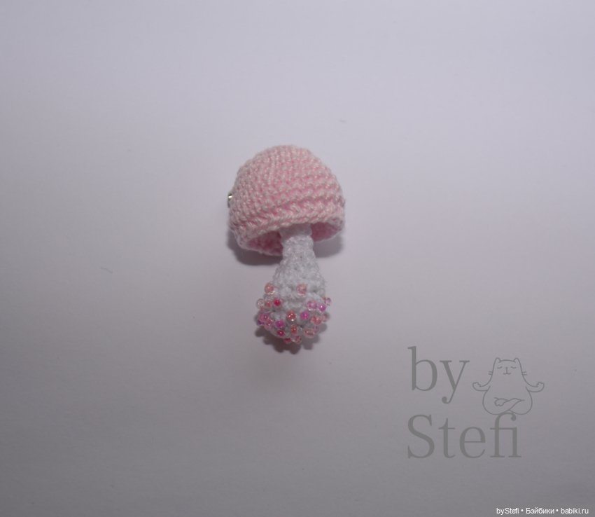 Брошечки грибочки — Вязаные игрушки и амигуруми: крючком