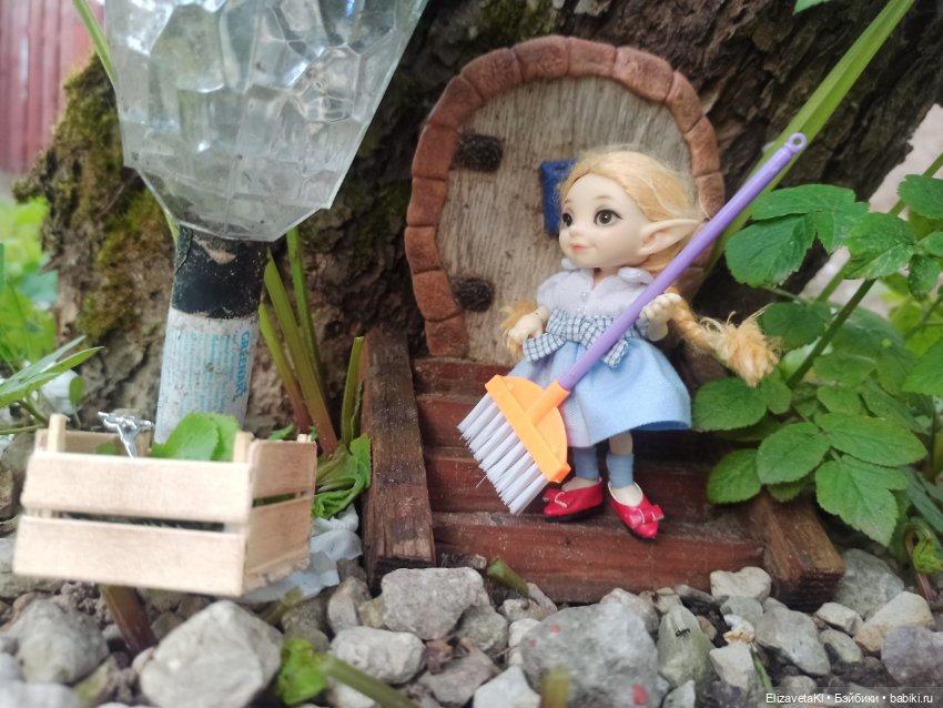 Уборка под яблоней. Realpuki. 117 часть (фото 9)