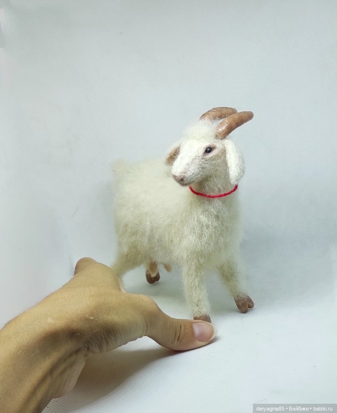 Козочка — Валяные игрушки из шерсти: сухое валяние (фото 2)