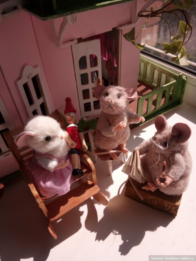Сказочный мышечкин домик — Авторские игрушки из разных материалов: синельная проволока