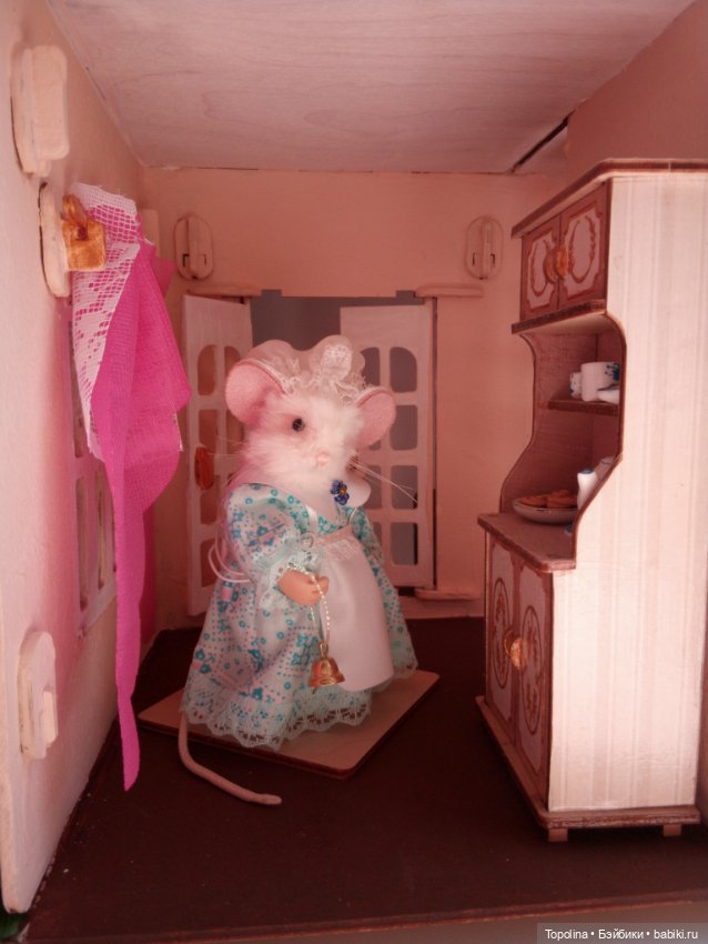 Сказочный мышечкин домик — Авторские игрушки из разных материалов: синельная проволока (фото 5)