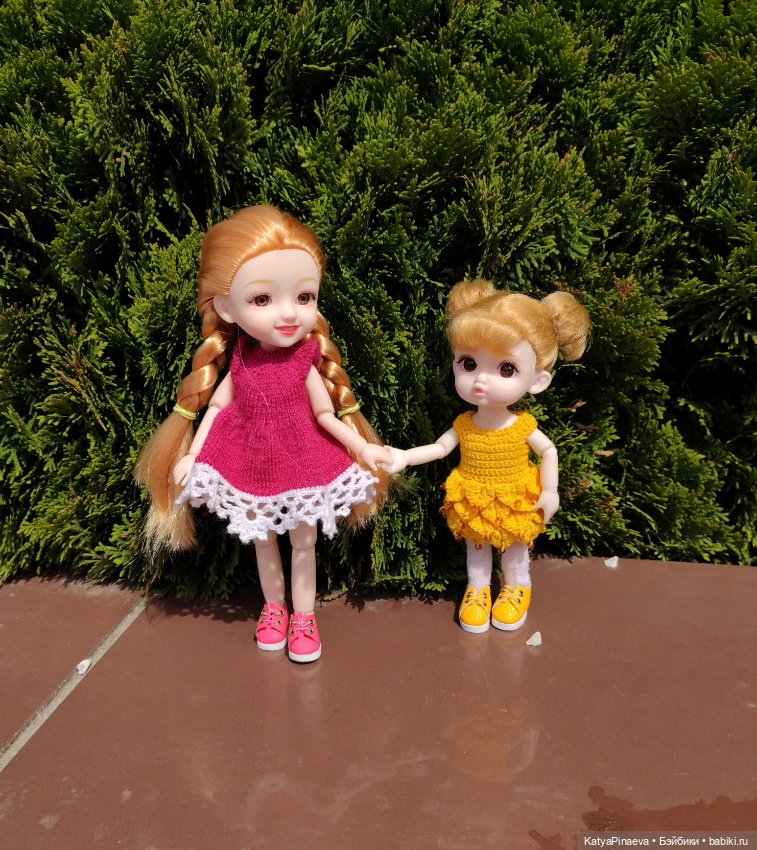 Новые девочки и вечерние прогулки