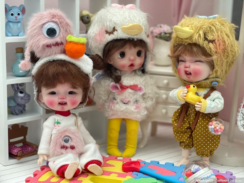 Обитсу в игровой продолжение