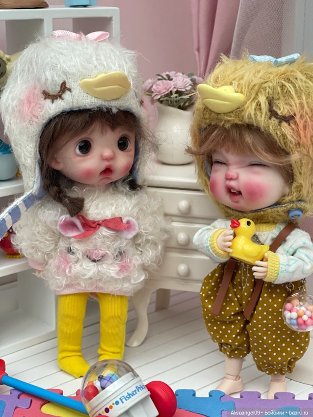 Обитсу в игровой продолжение