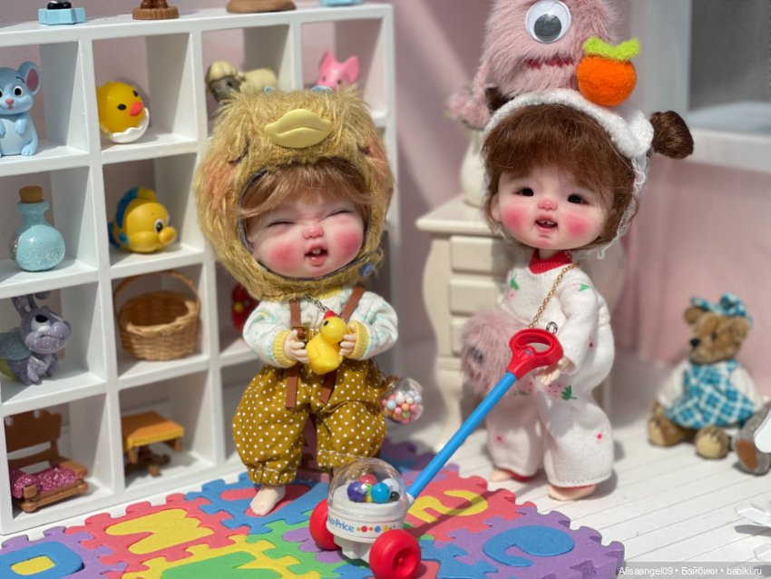 Обитсу в игровой продолжение