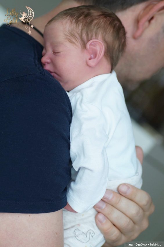 Leah скульптора Rachel Smith, автор прототипа Lilly Gold