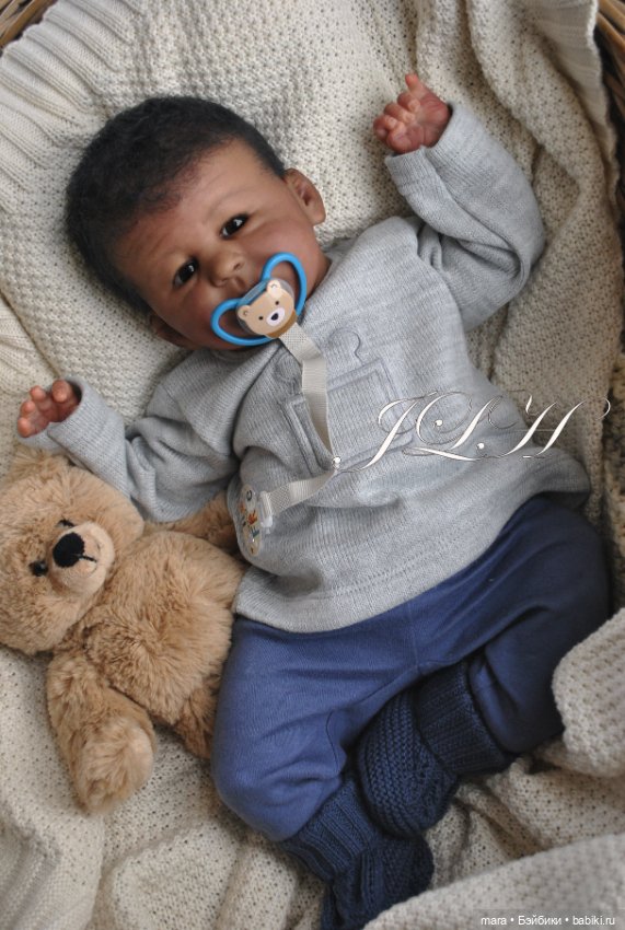 Marcy скульптора Marina Zeglarski, автор прототипа Jacky Schleich