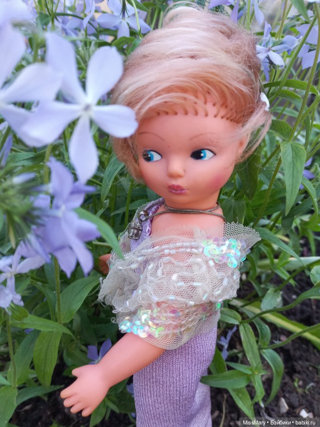 Анна. Фотосессия в цветах