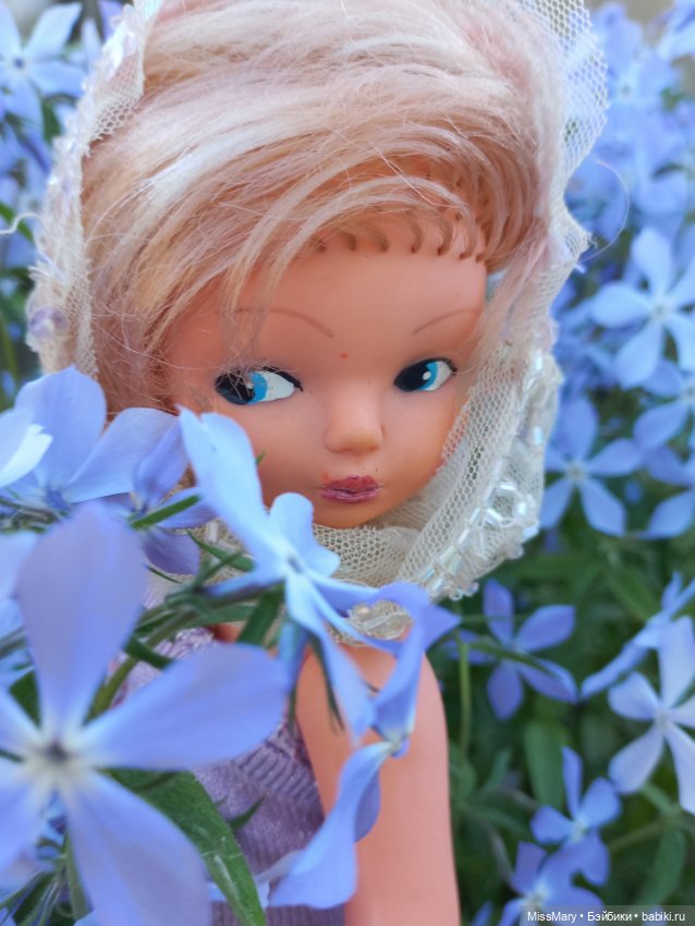 Анна. Фотосессия в цветах