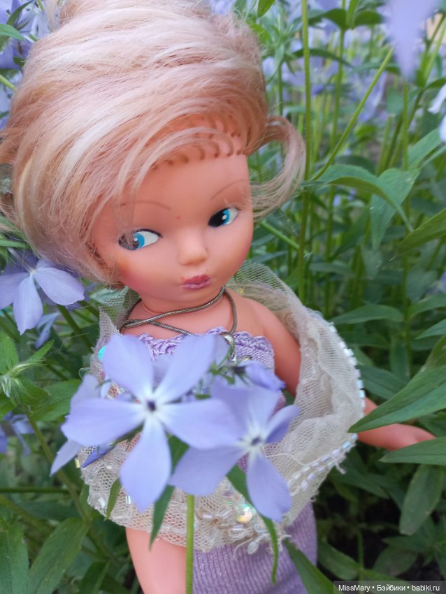 Анна. Фотосессия в цветах (фото 10)