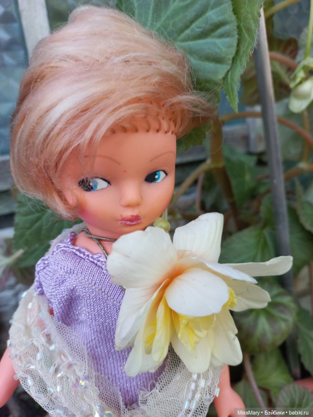 Анна. Фотосессия в цветах