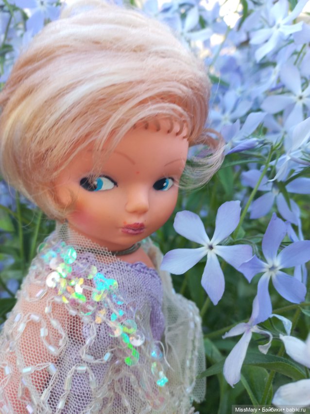 Анна. Фотосессия в цветах (фото 2)