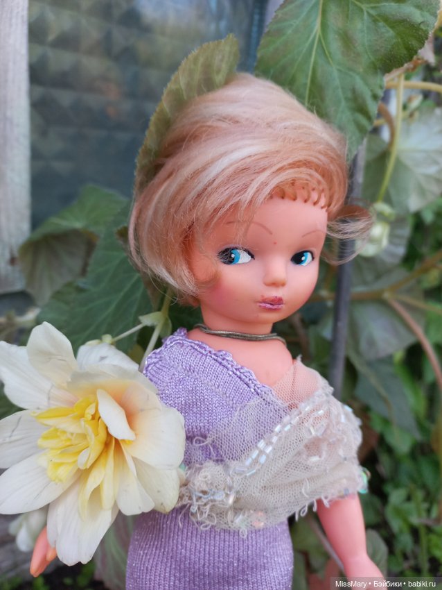 Анна. Фотосессия в цветах