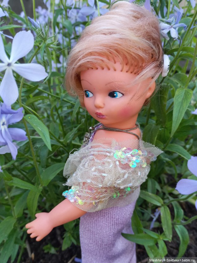 Анна. Фотосессия в цветах