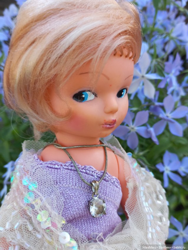 Анна. Фотосессия в цветах