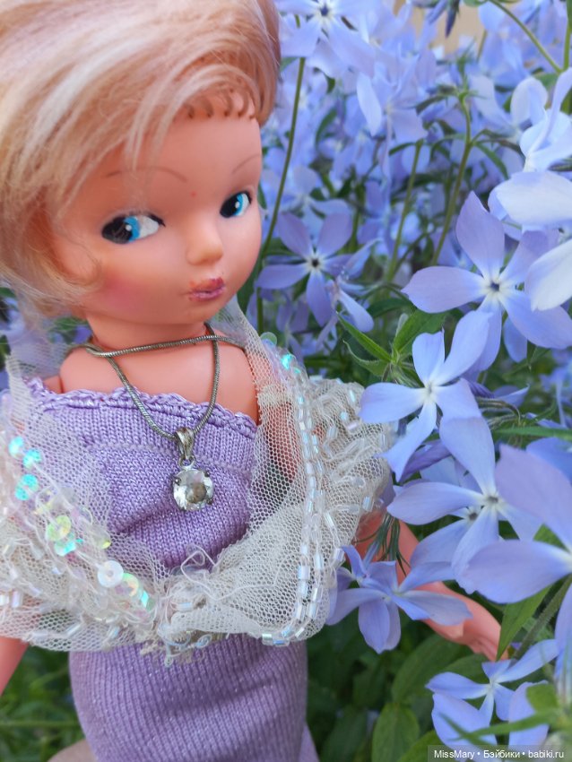 Анна. Фотосессия в цветах